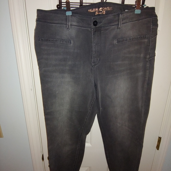 NWOT Plus Size Melissa McCarthy Seven7 Gray Welt Pocket Pencil Jeans - Size 20W - Picture 4 of 11